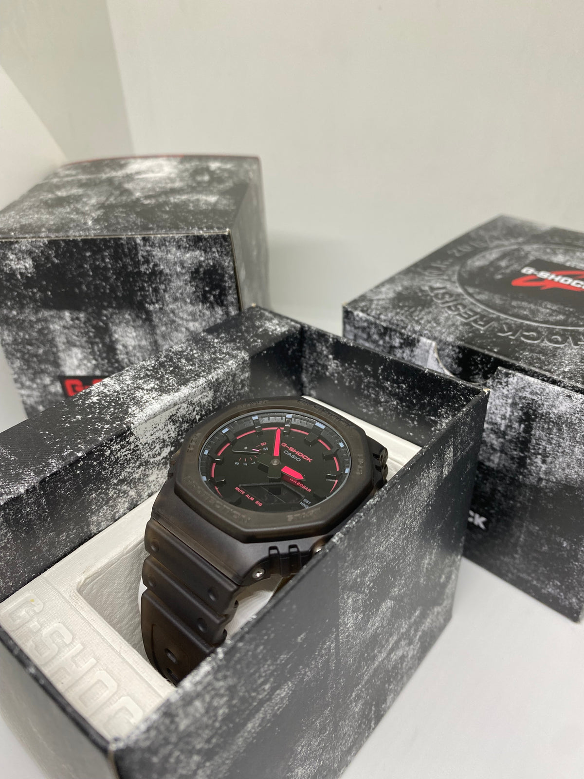 RELOJ CASIO G SHOCK GA-2100K 1ADR