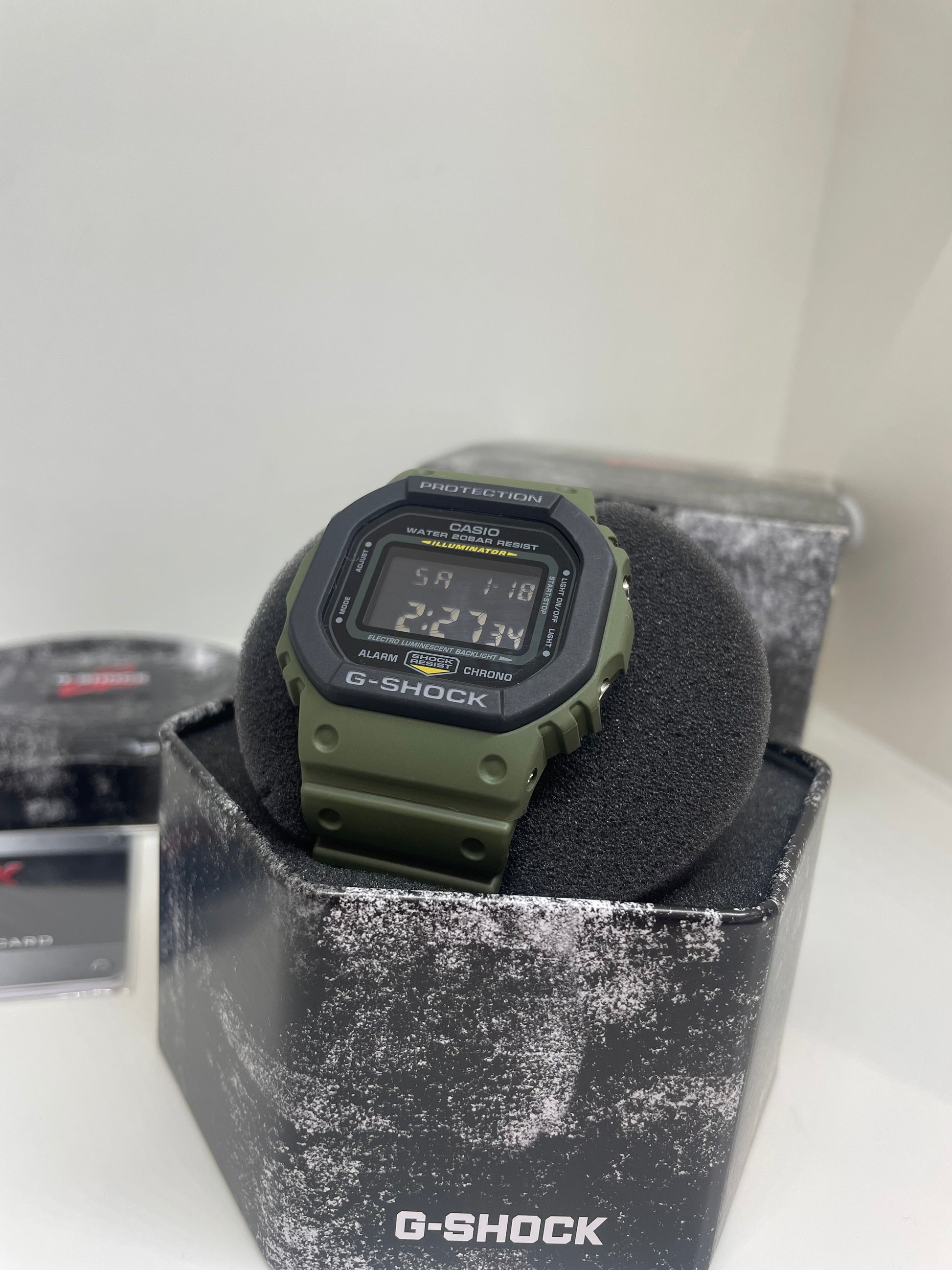 RELOJ G-SHOCK DW-5610SU - Casiolandia