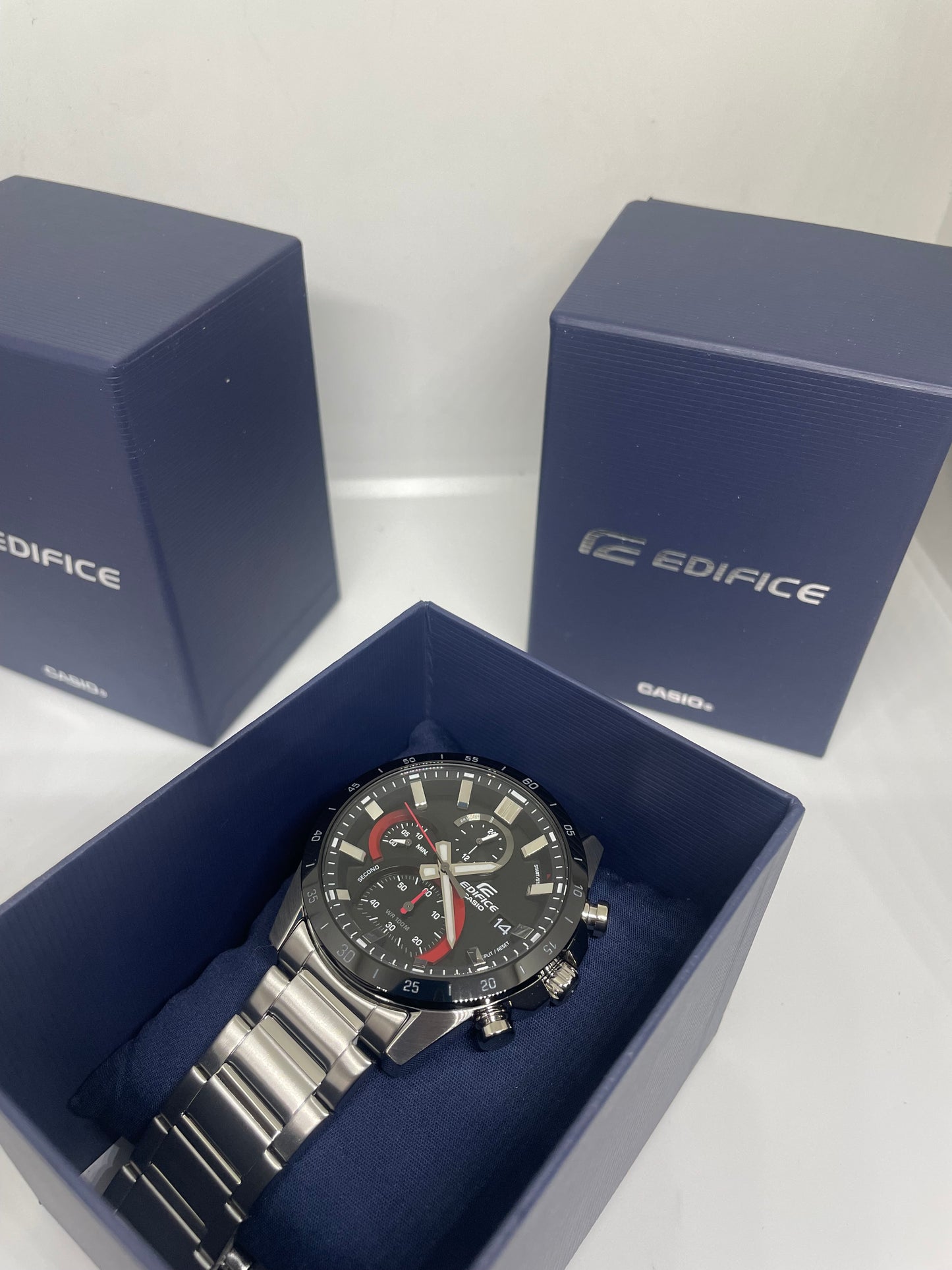 RELOJ CASIO EDIFICE EFR-571DB