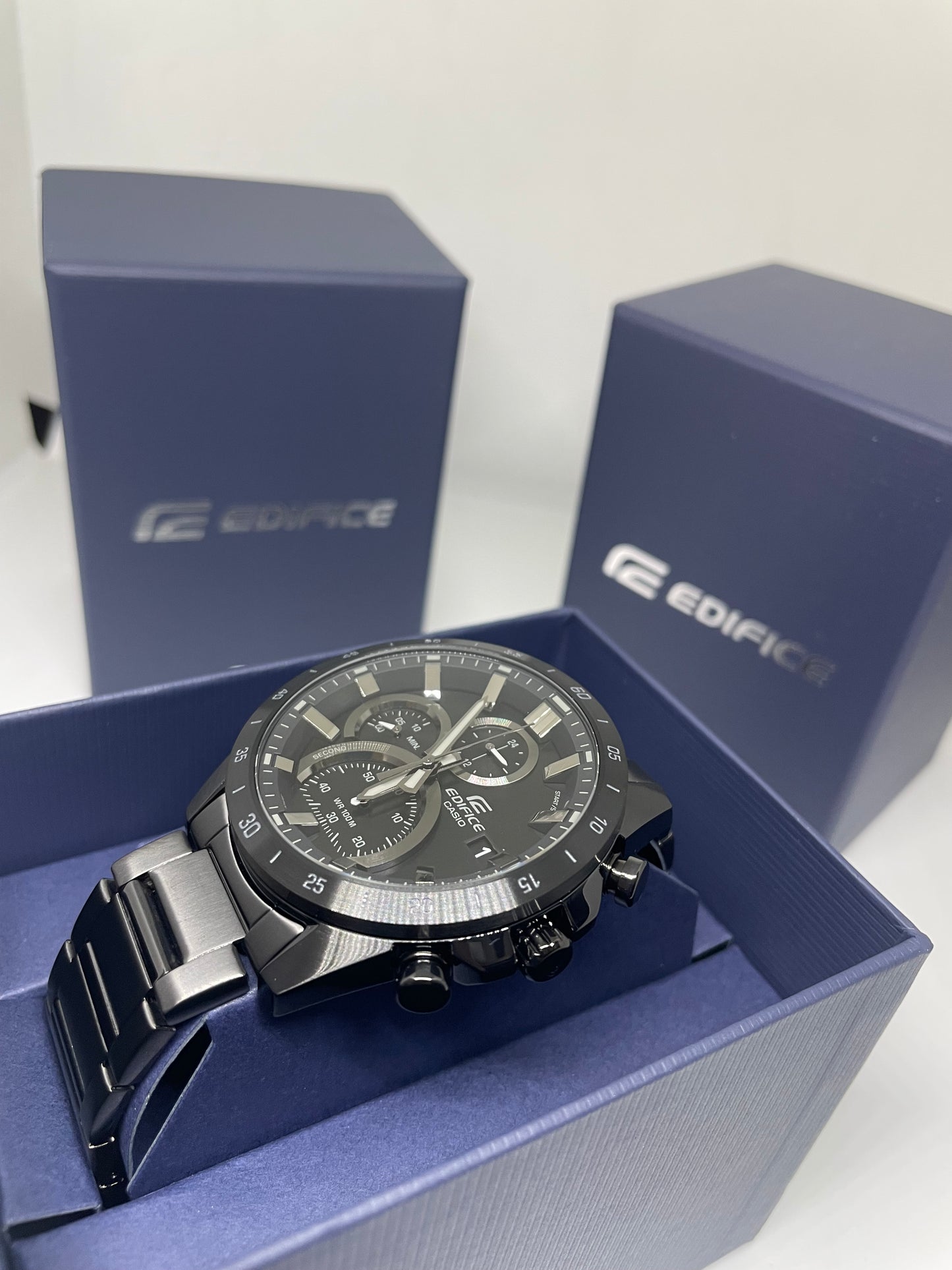RELOJ CASIO EDIFICE EFR-571MDC