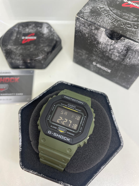RELOJ G-SHOCK DW-5610SU - Casiolandia