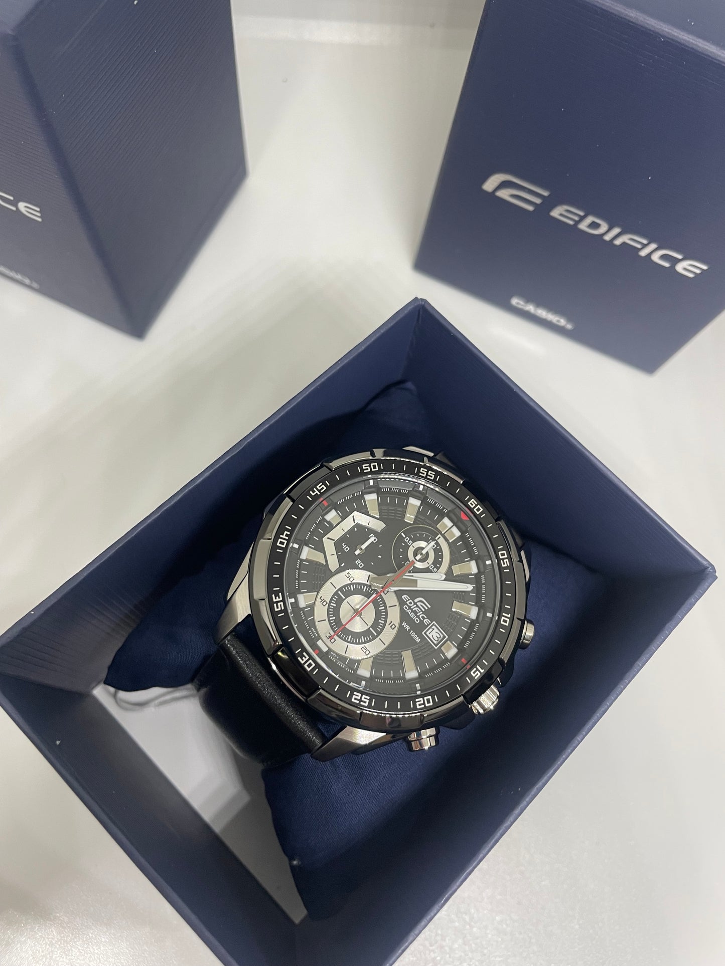 RELOJ CASIO EDIFICE EFR-539L