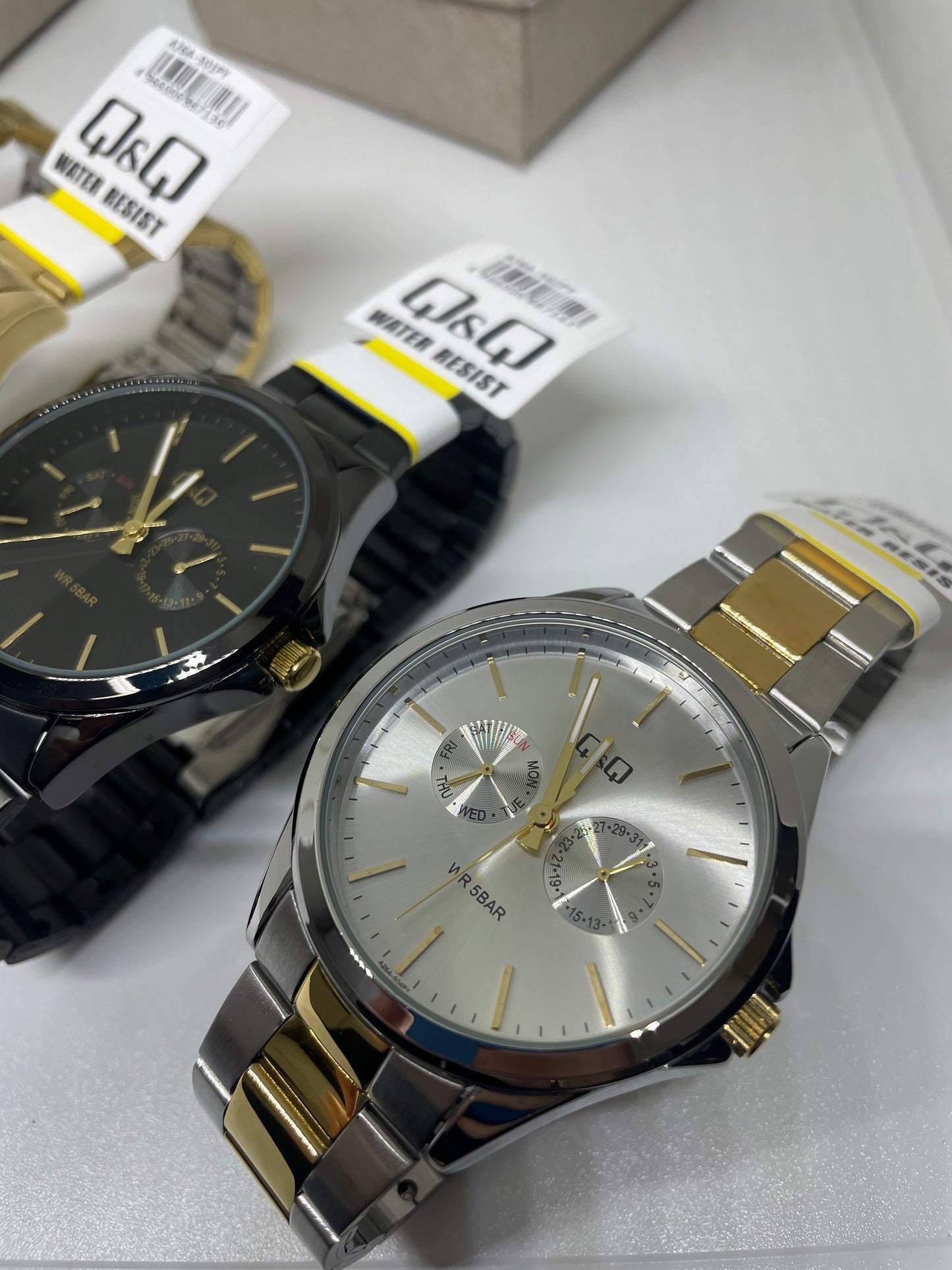 RELOJ QYQ A26A