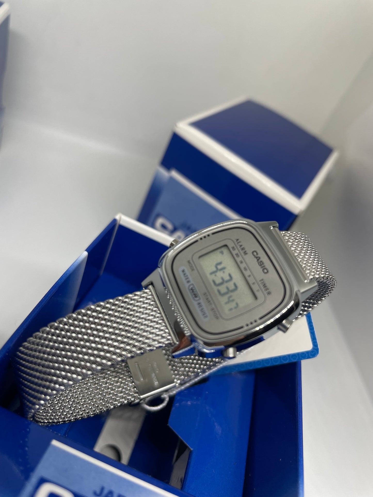 RELOJ CASIO LA670WEM