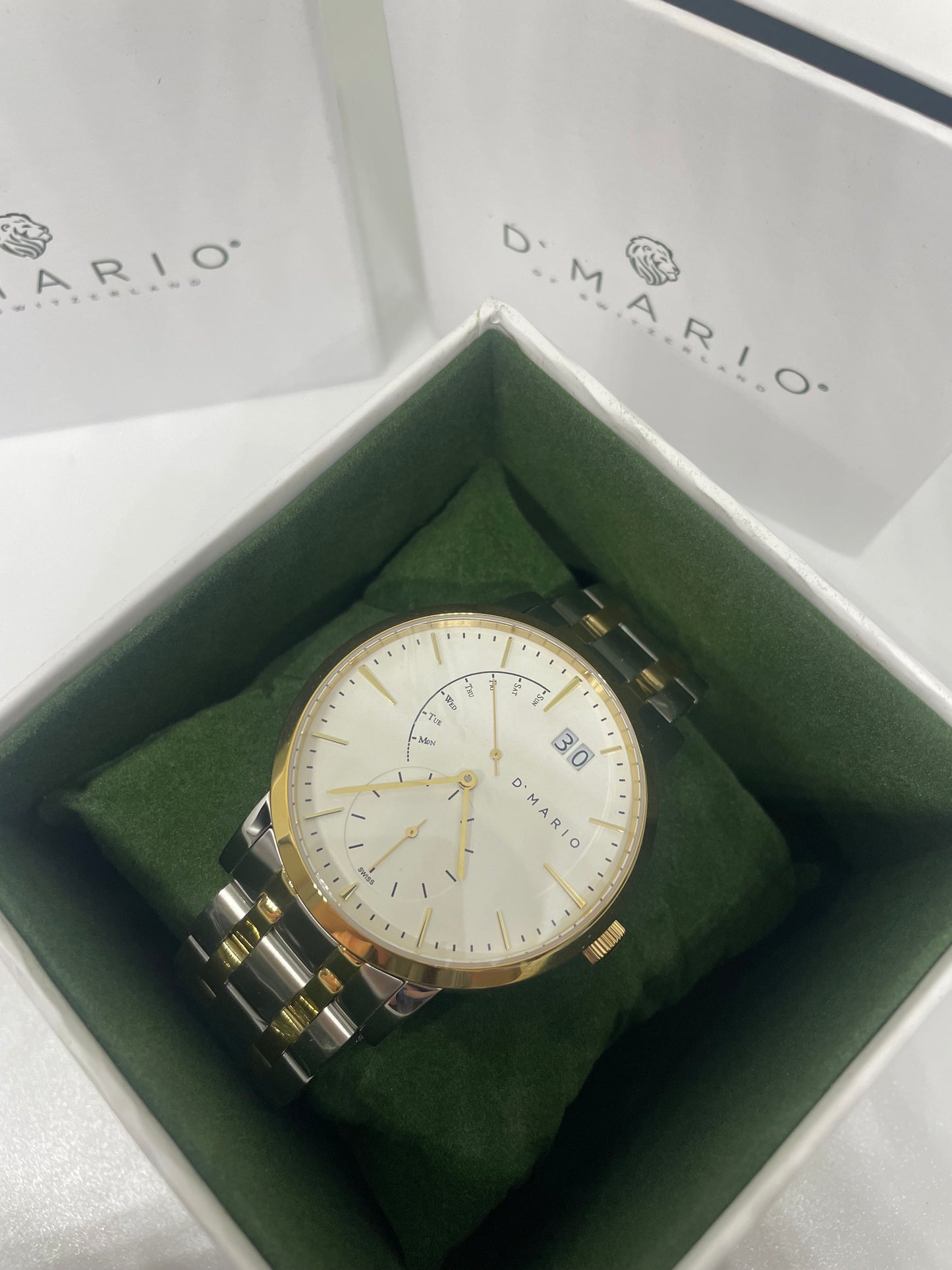 RELOJ D MARIO RT1002