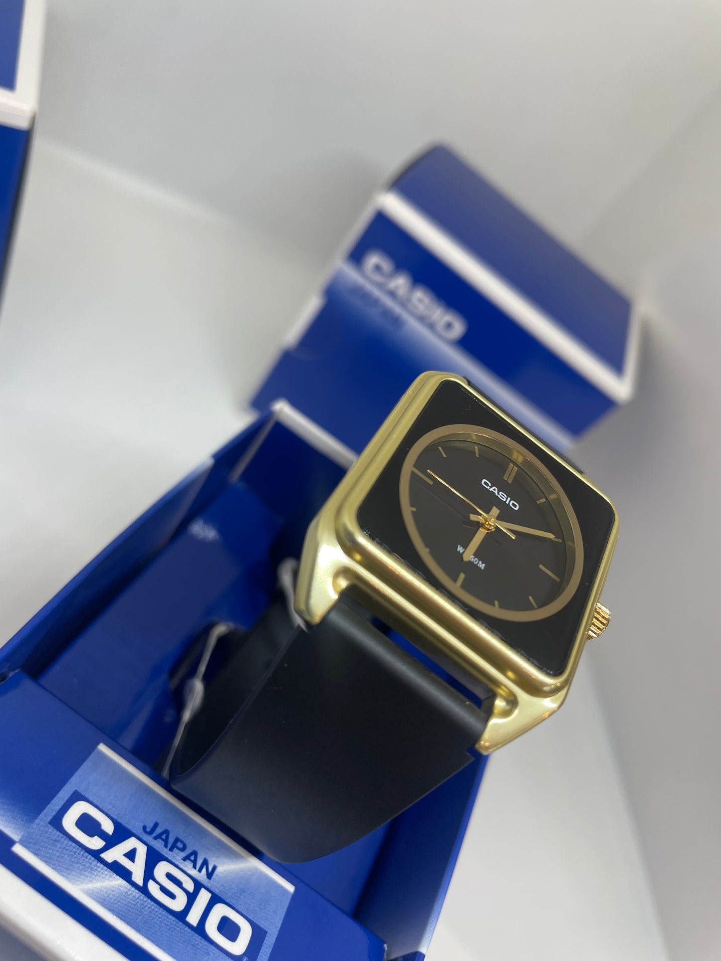 RELOJ CASIO MTP B170