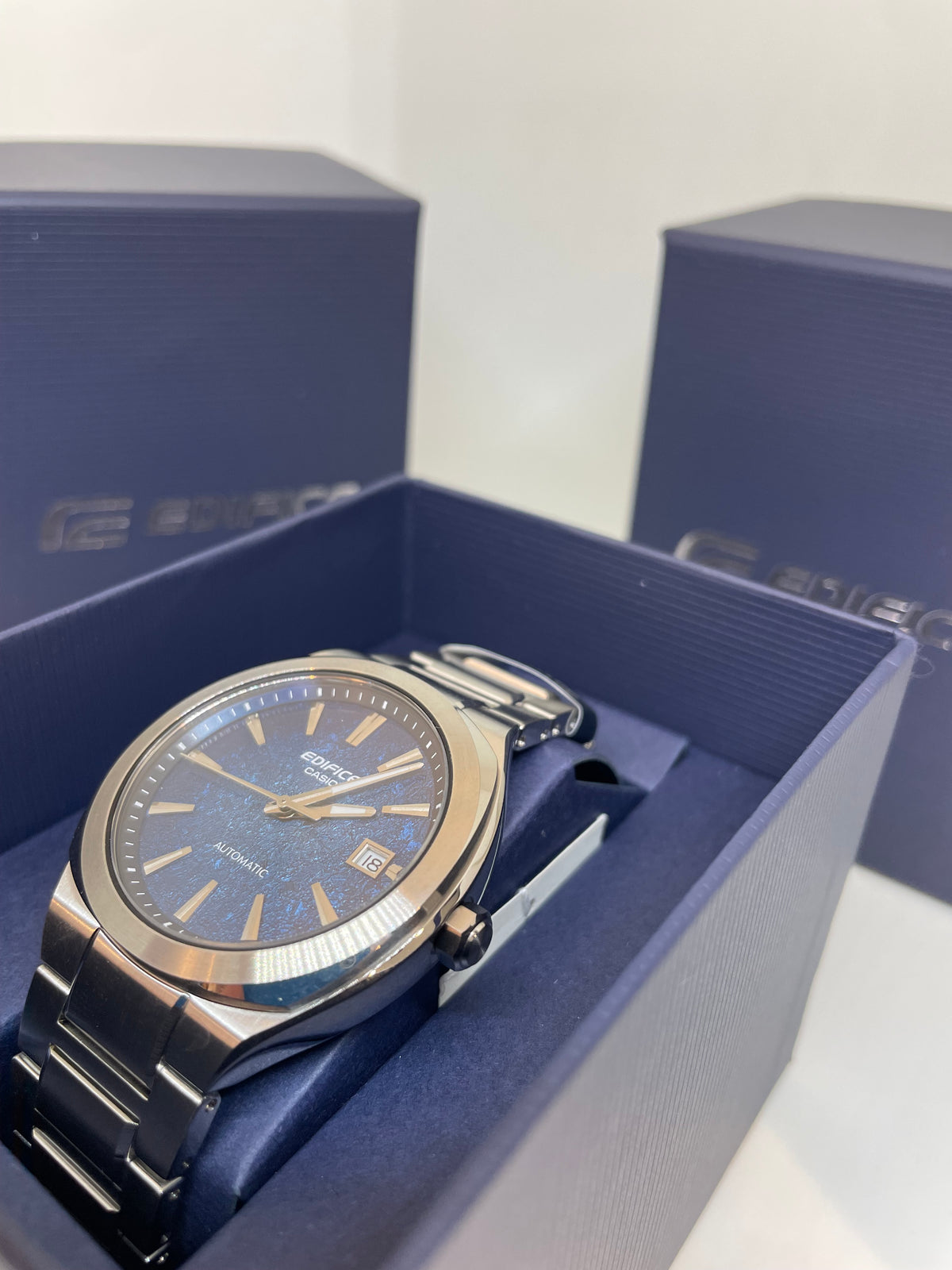 CASIO EDIFICE AUTOMÁTICO
EFK-200D-2A