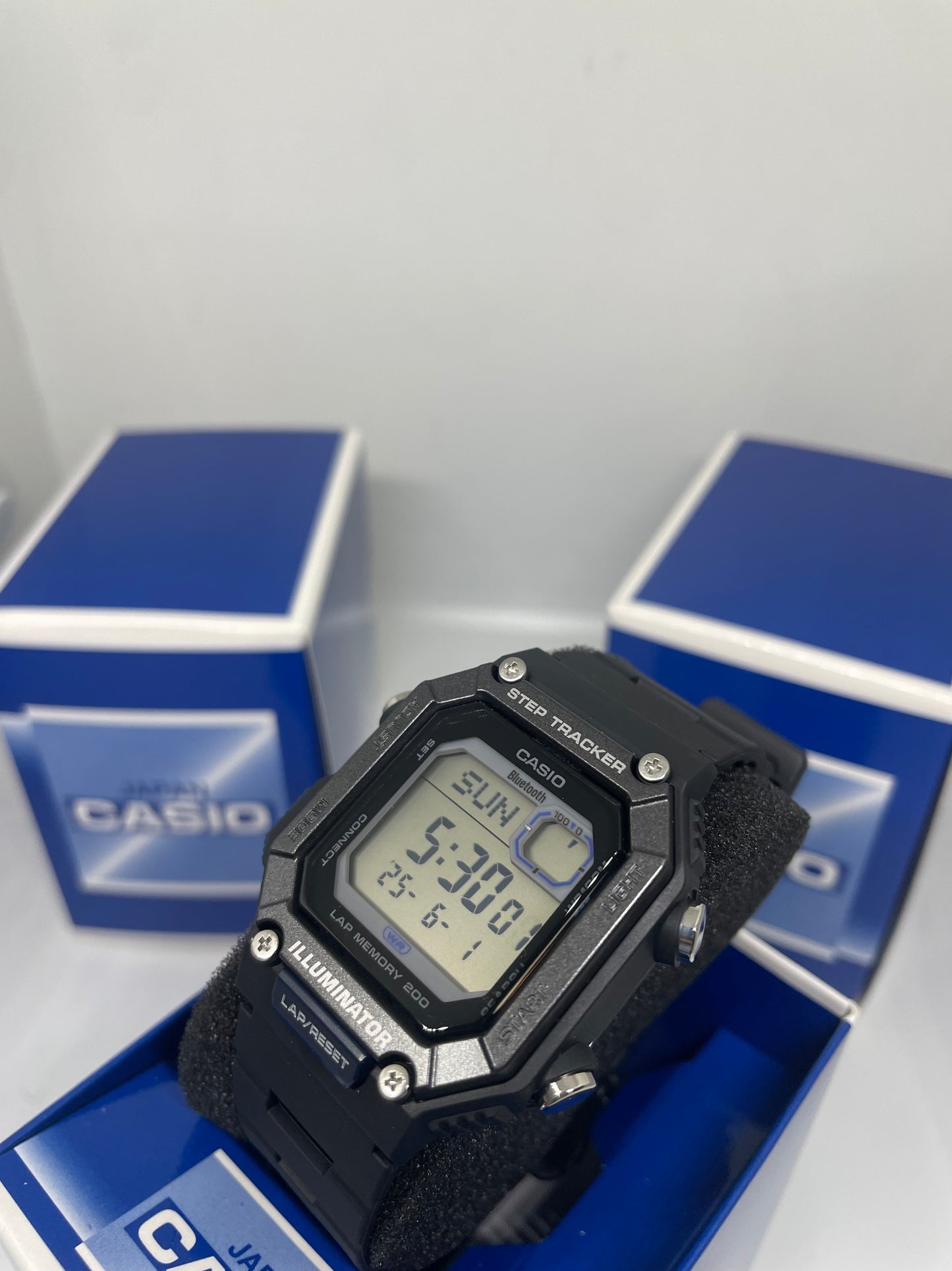 RELOJ CASIO WSB 1000