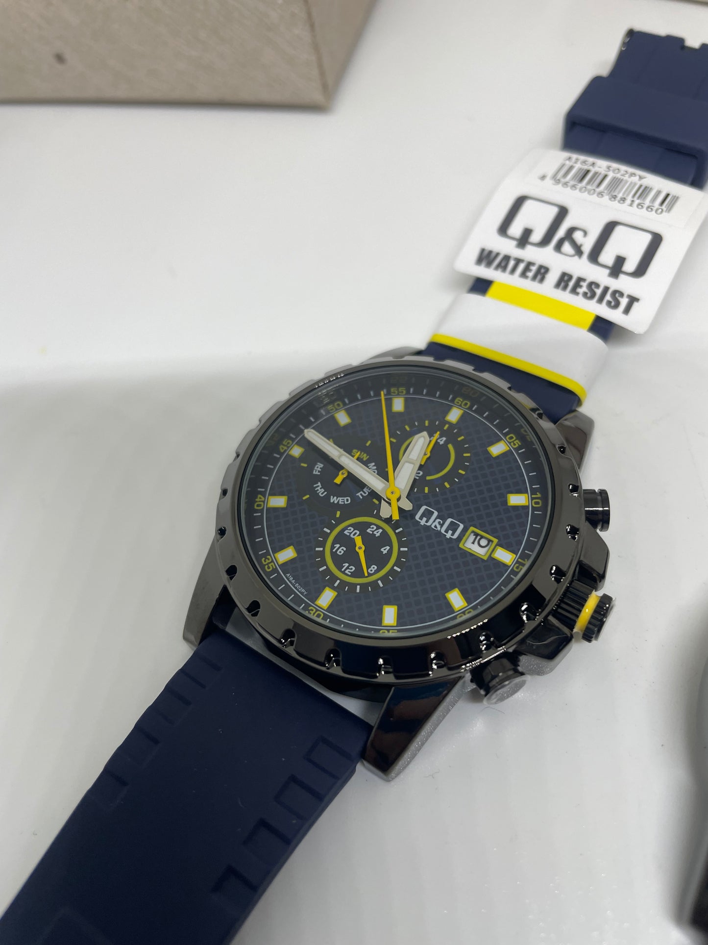 RELOJ QYQ A16A