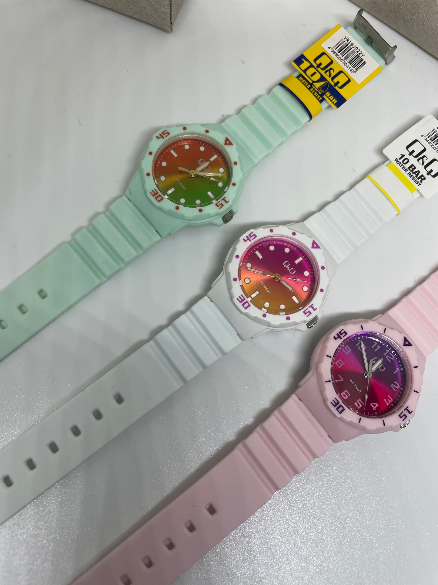 RELOJ QYQ VR19J