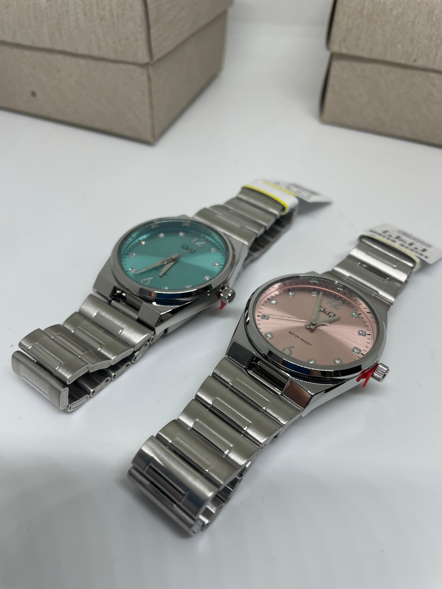 RELOJ QYQ Q84B