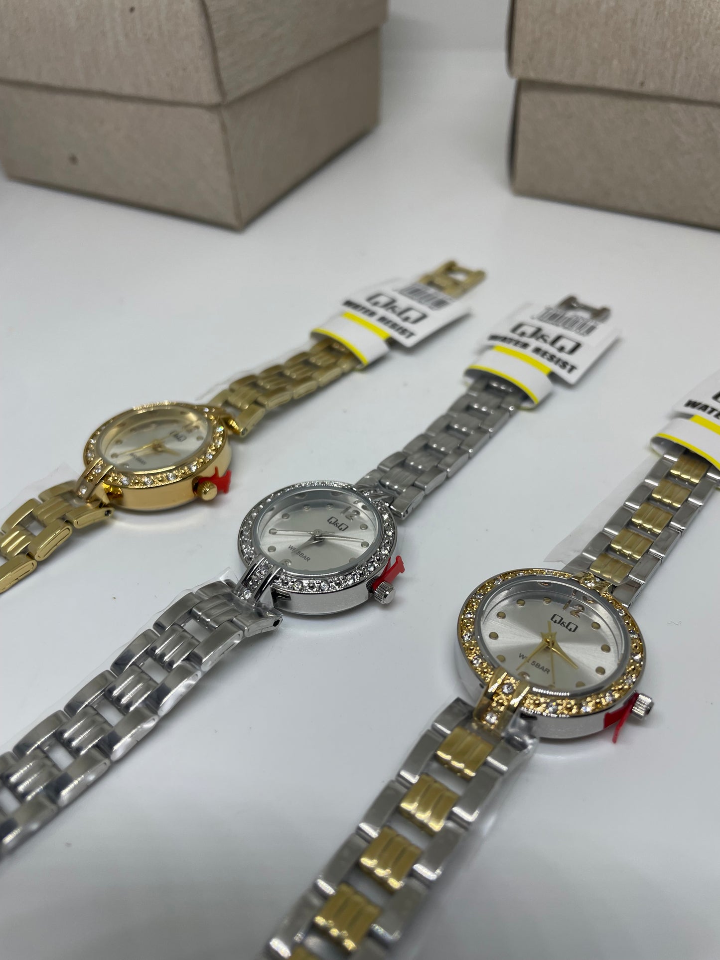 RELOJ QYQ Q99B