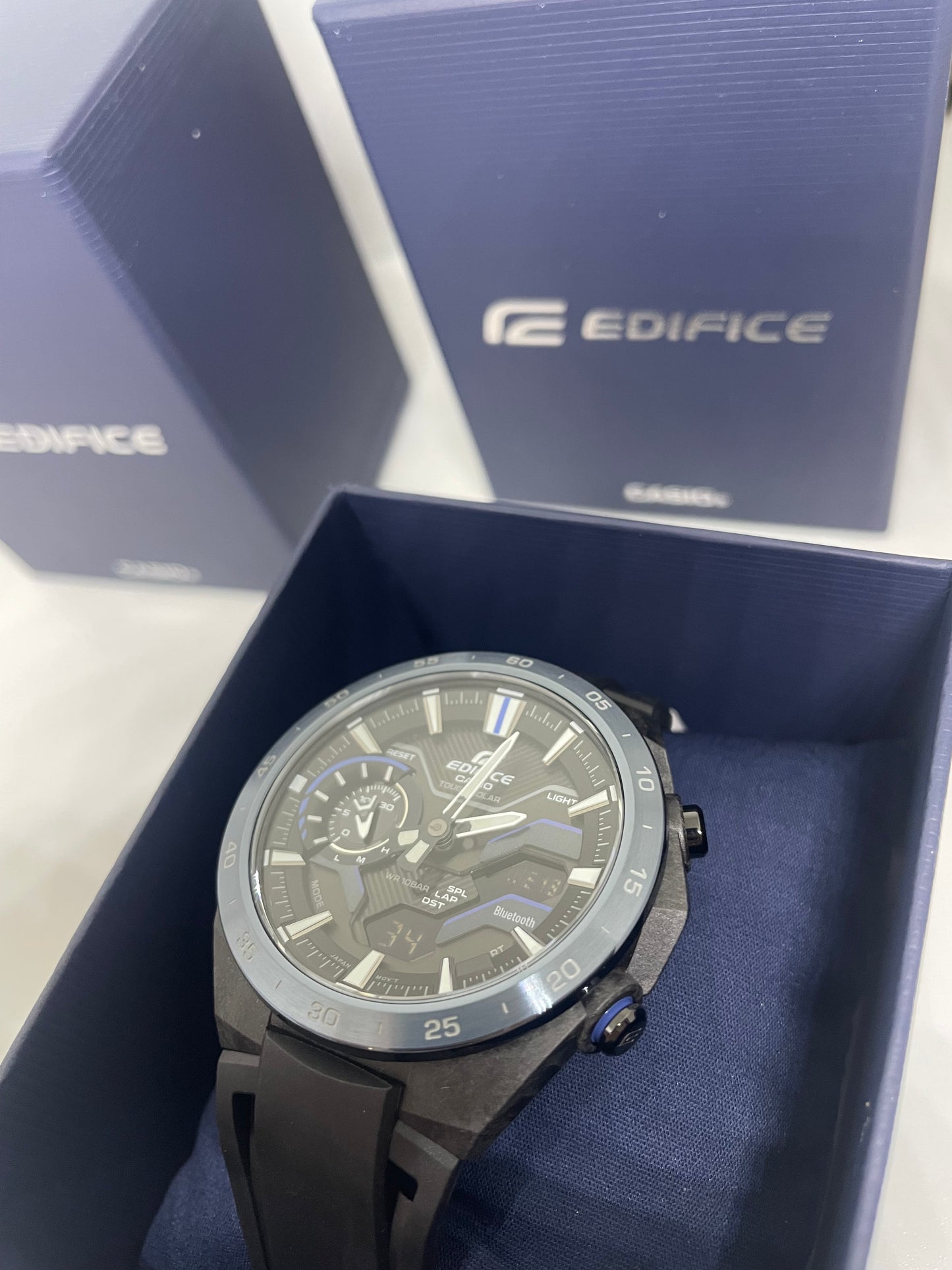 RELOJ CASIO EDIFICE ECB- 2200PB