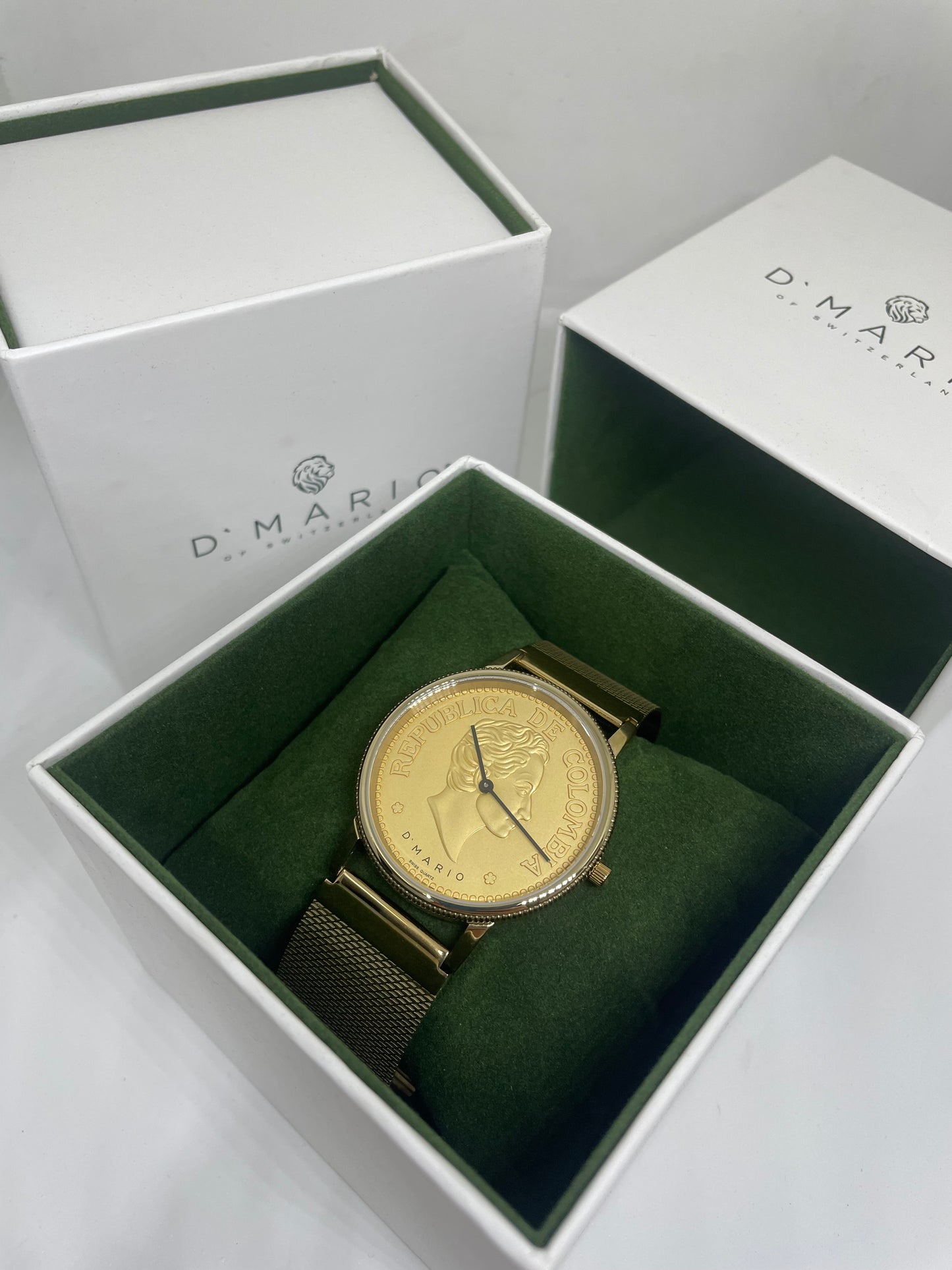 RELOJ D MARIO MONEDA