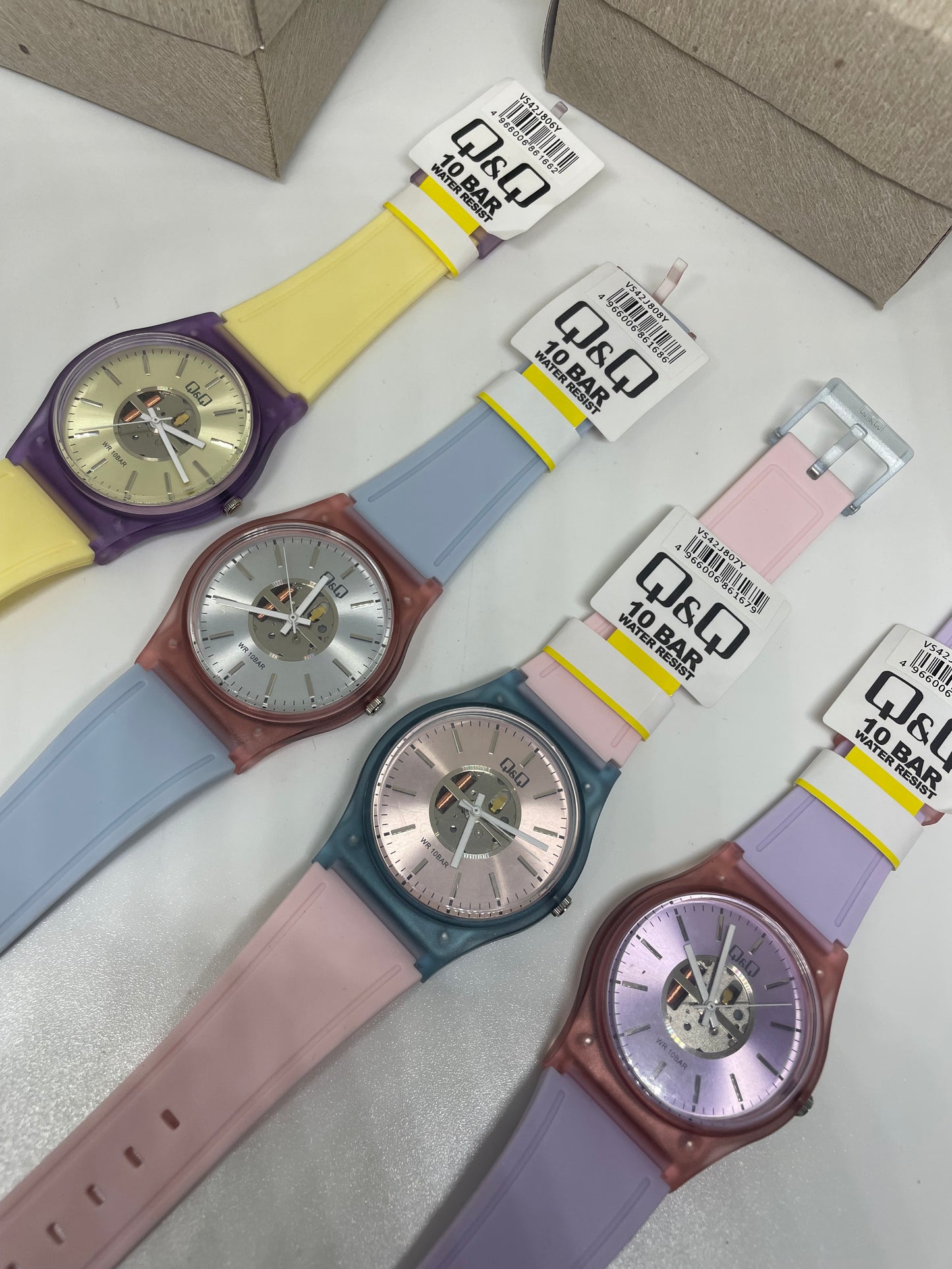 RELOJ QYQ VS42J